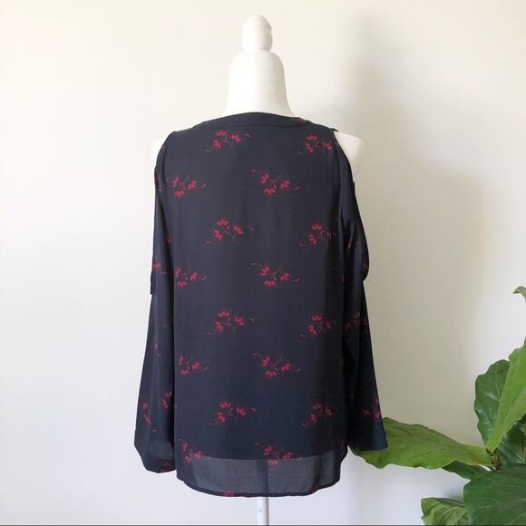 Loft Tie Neck Cold Shoulder Floral Top Size Medium - Picture 6 of 8